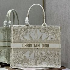 Christian Dior Shopping Bags